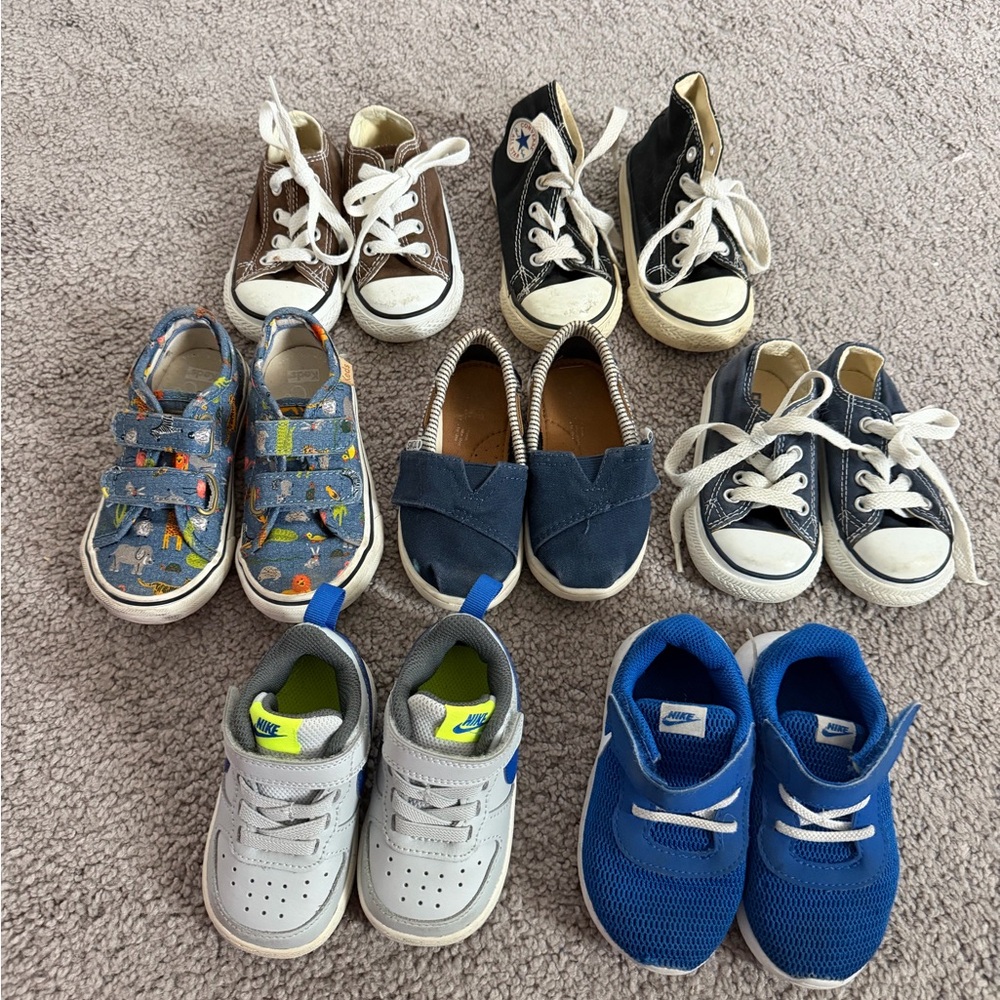 Lot of toddler shoes Nike, Converse, Keds, Toms